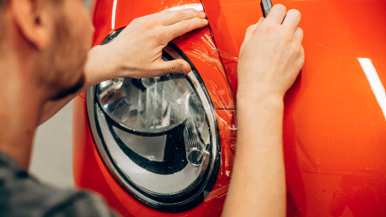 Errores comunes al intentar cómo pintar un coche por tu cuenta